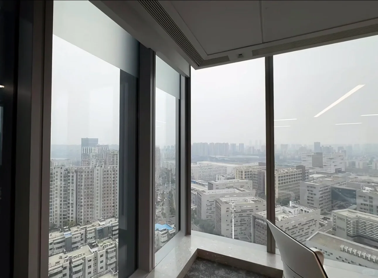 武汉00后开的公司招人啦！！！！！！