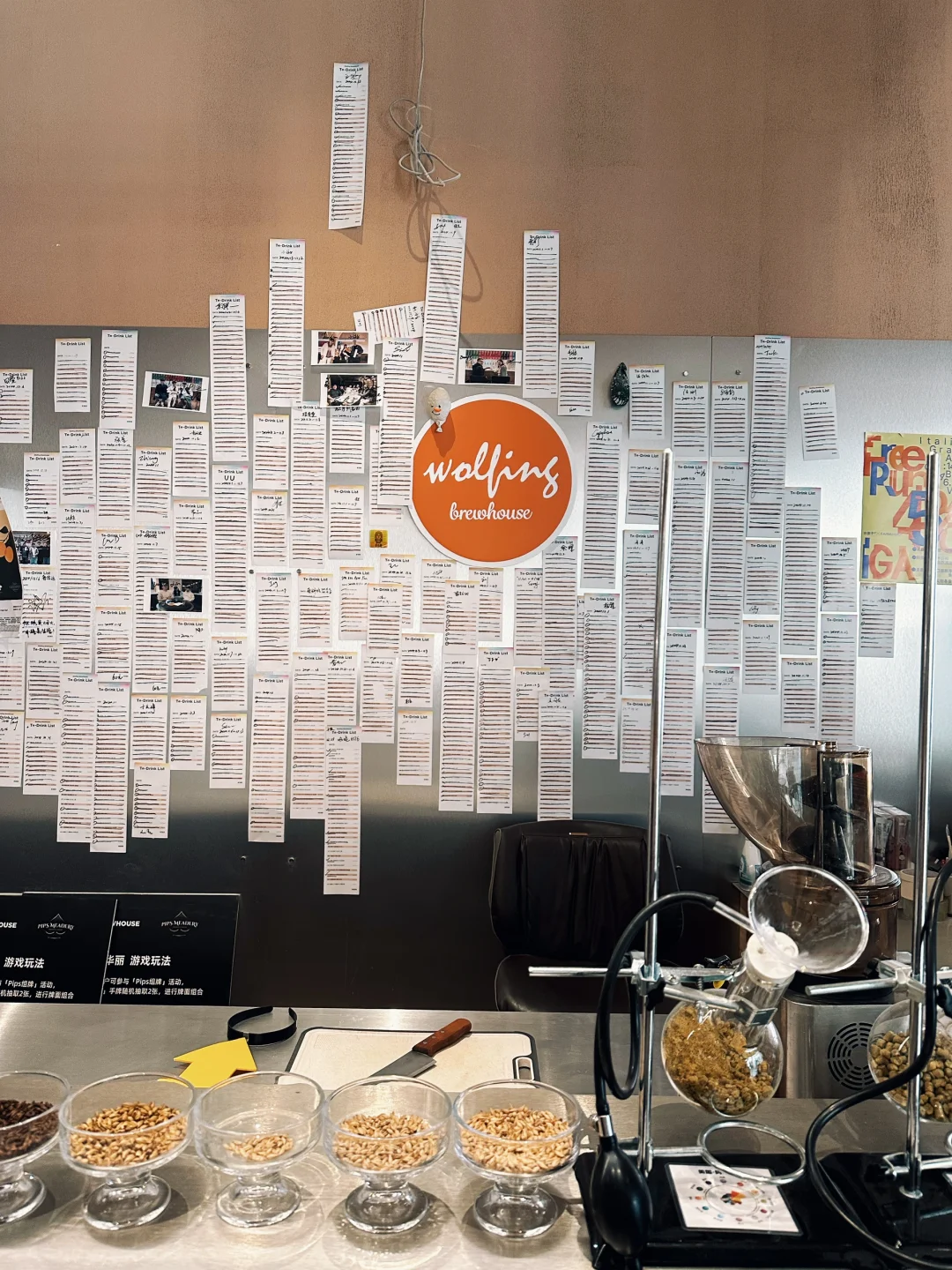 招个咖啡店店员陪我玩～