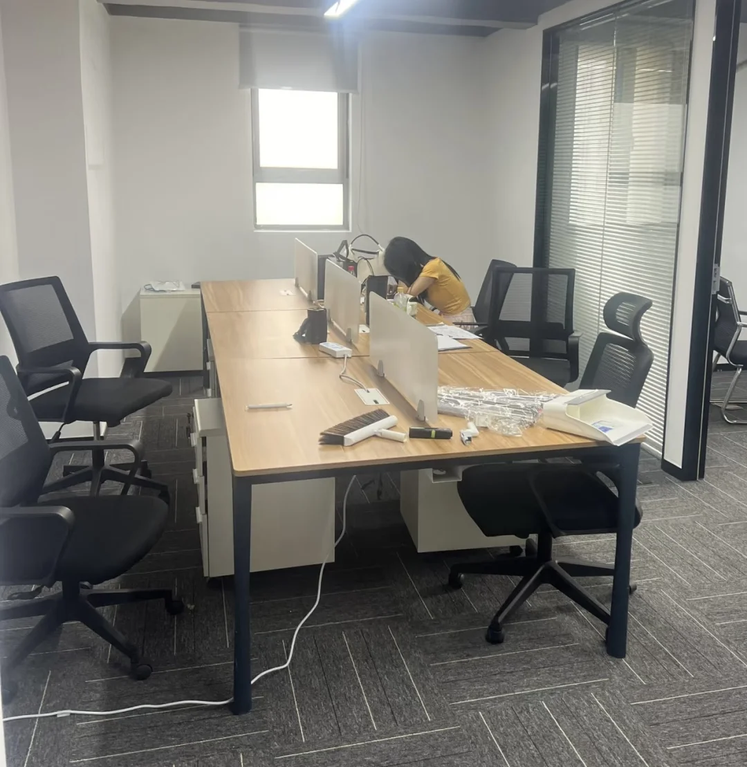 朝九晚六，长白班，工作简单，接受小白