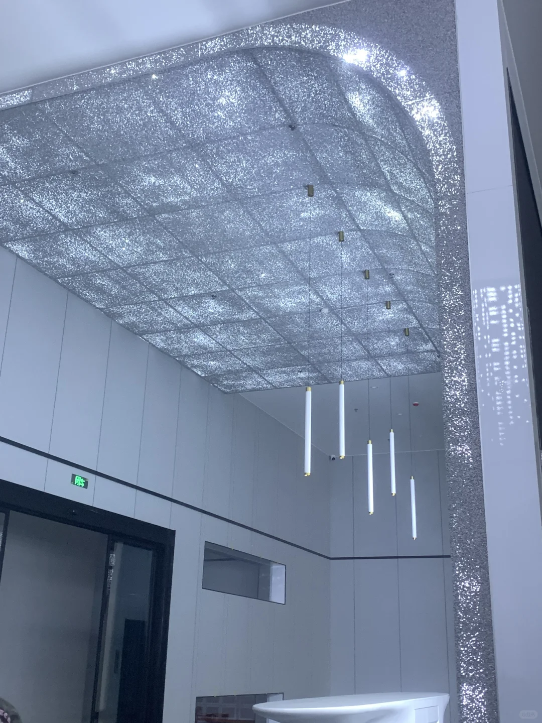 濮阳招人事和前台啦