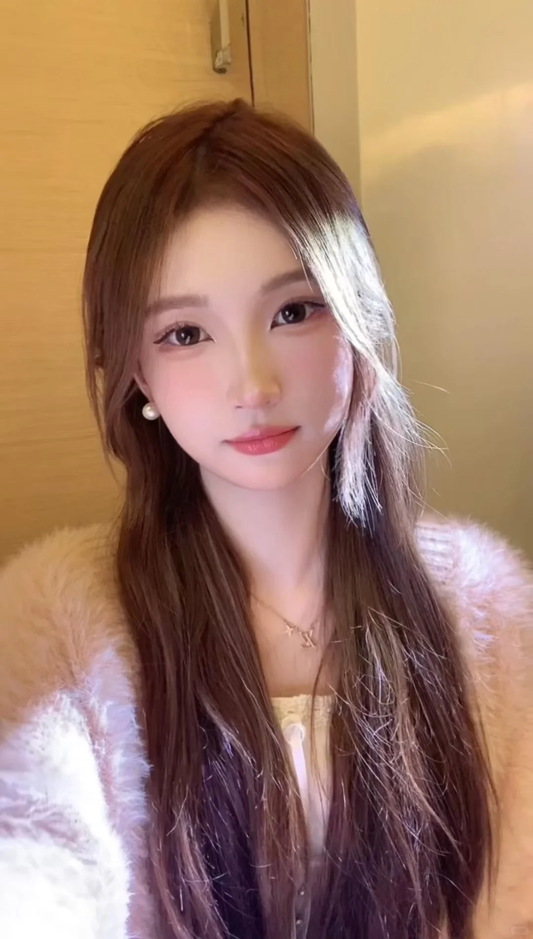 02年女生，给自己相亲下