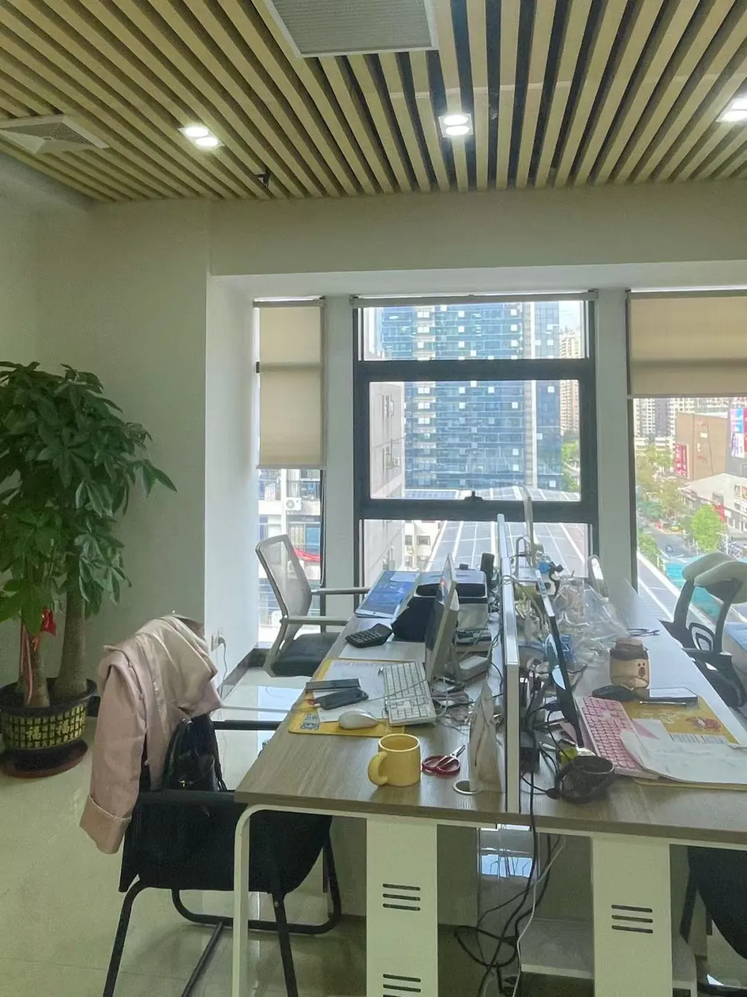 诚聘一名能独当一面的助理