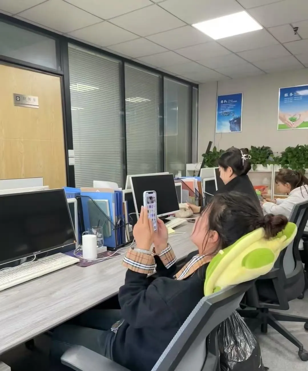 正经公司招人了！！！