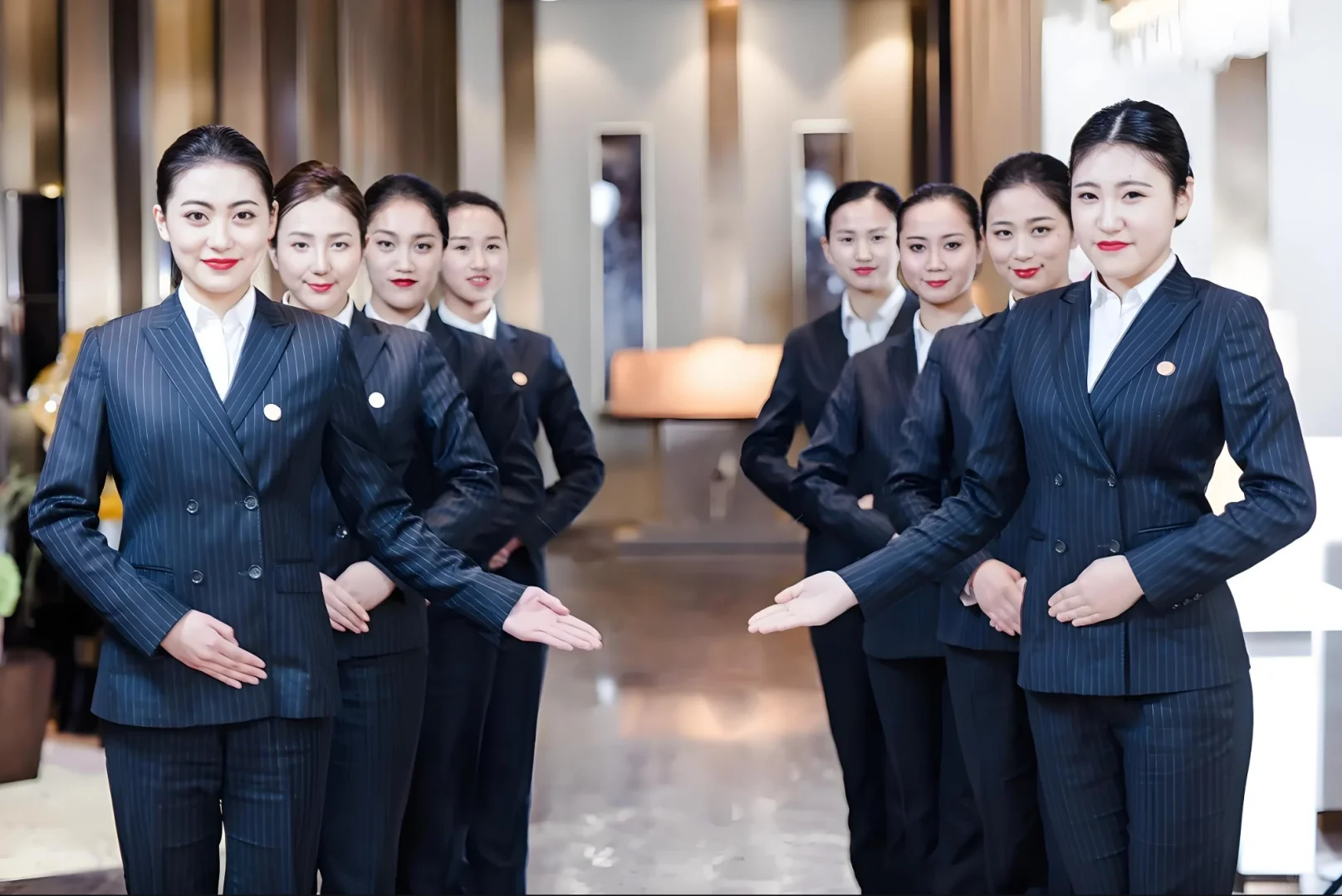 某知名企业集团聘:服务专家(贵宾接待）