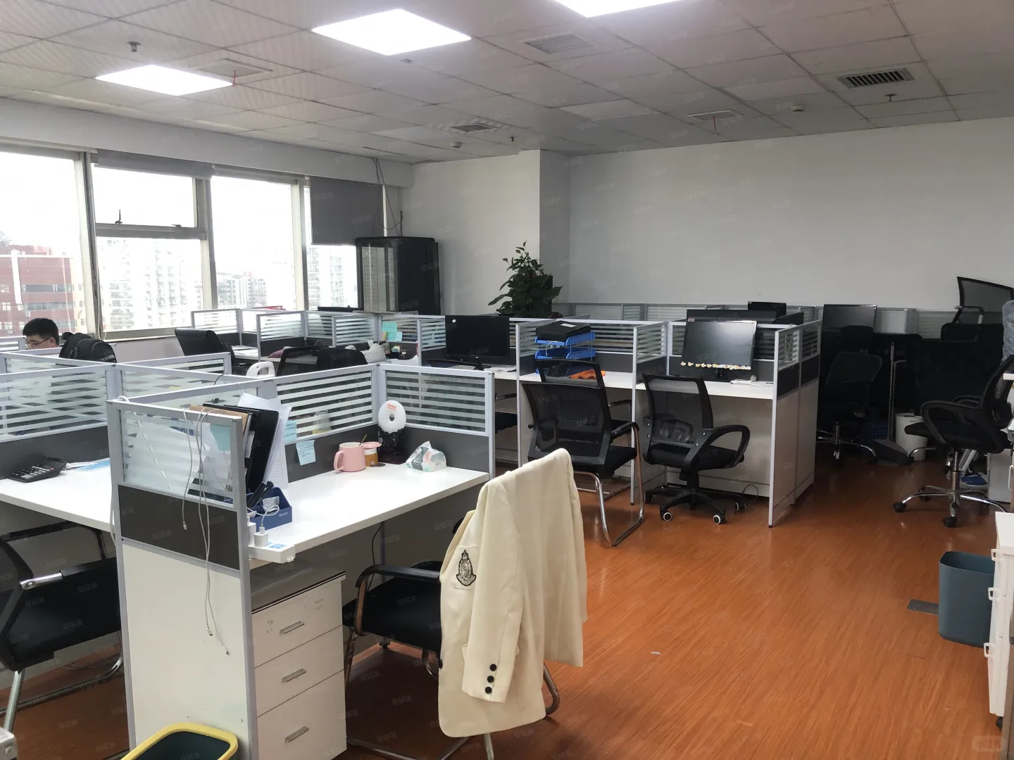 在东城找到5000➕双休的工作很难吗