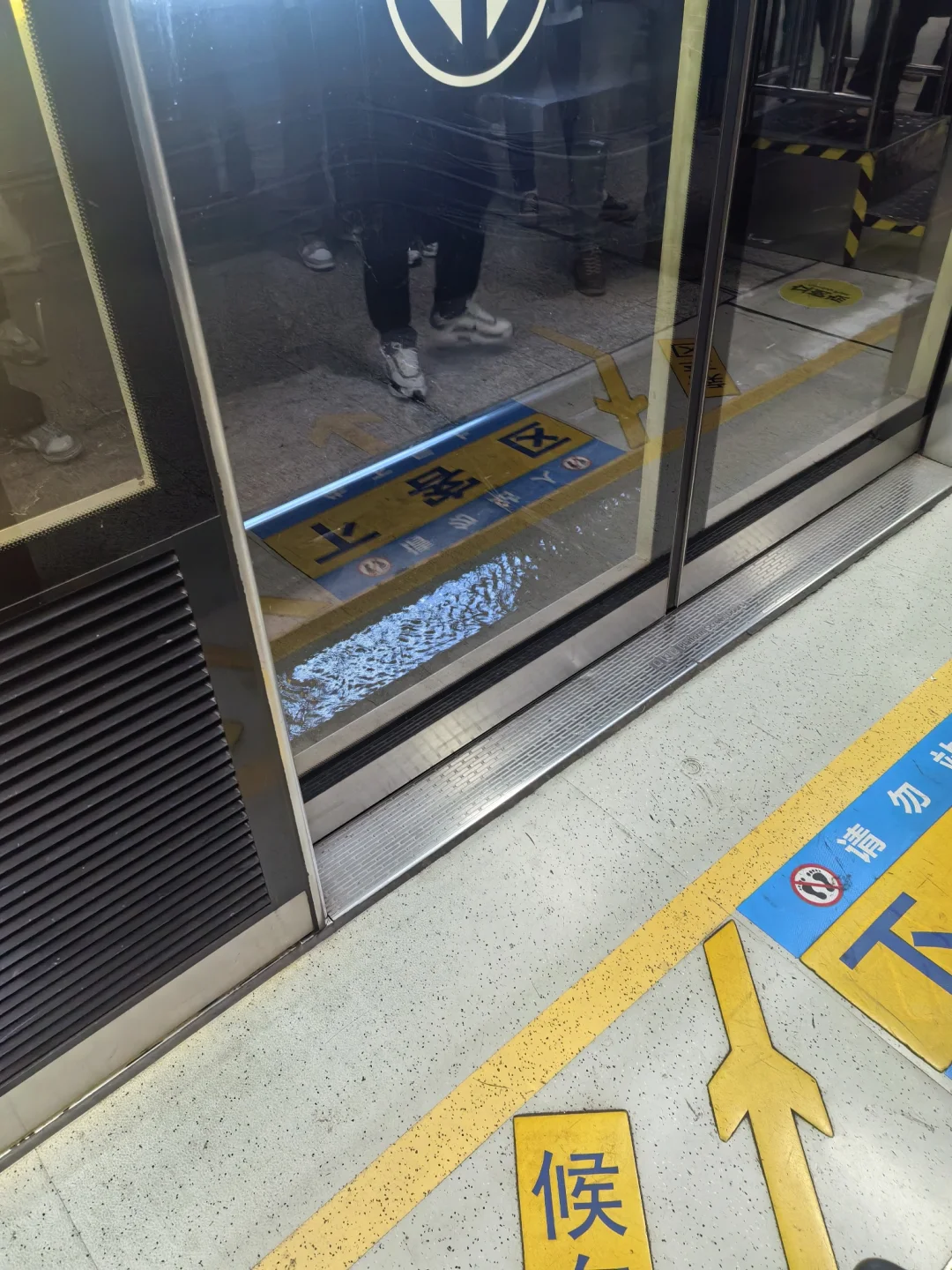 大专生积攒启动资金第二步成功入职