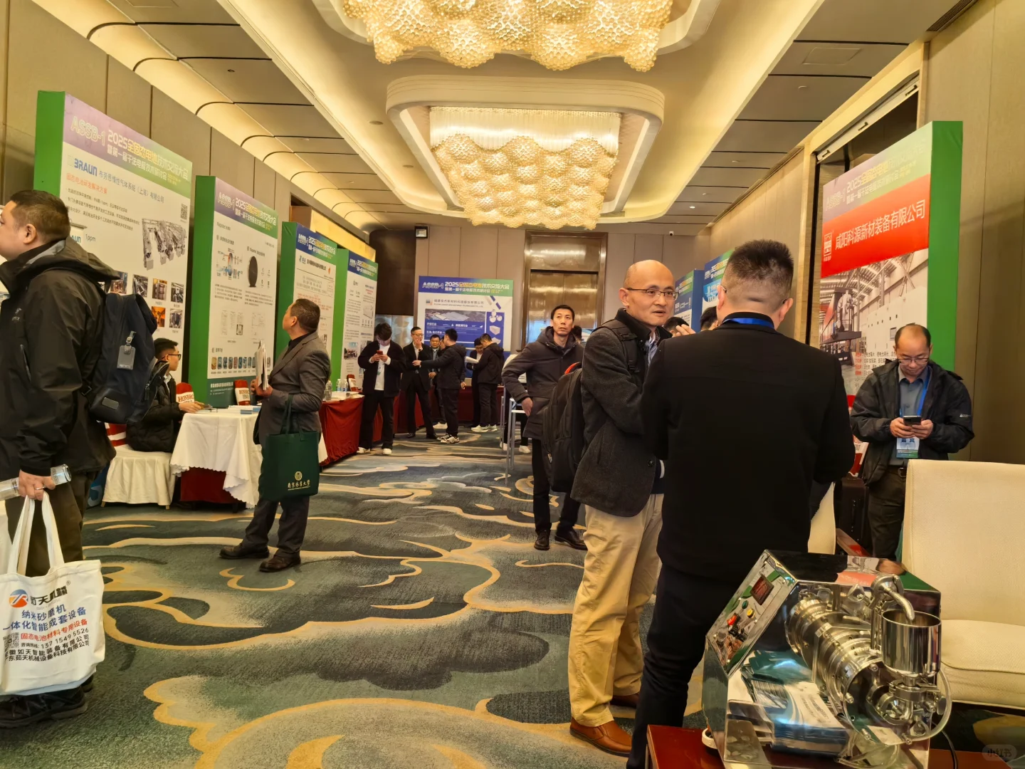 被县里派驻江浙沪招商引资了