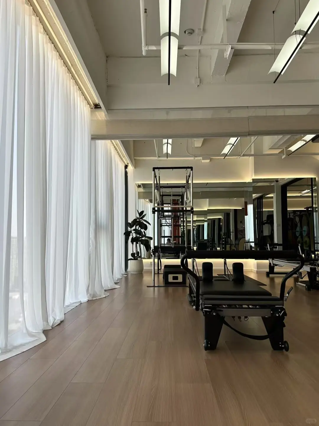 招聘普拉提老师