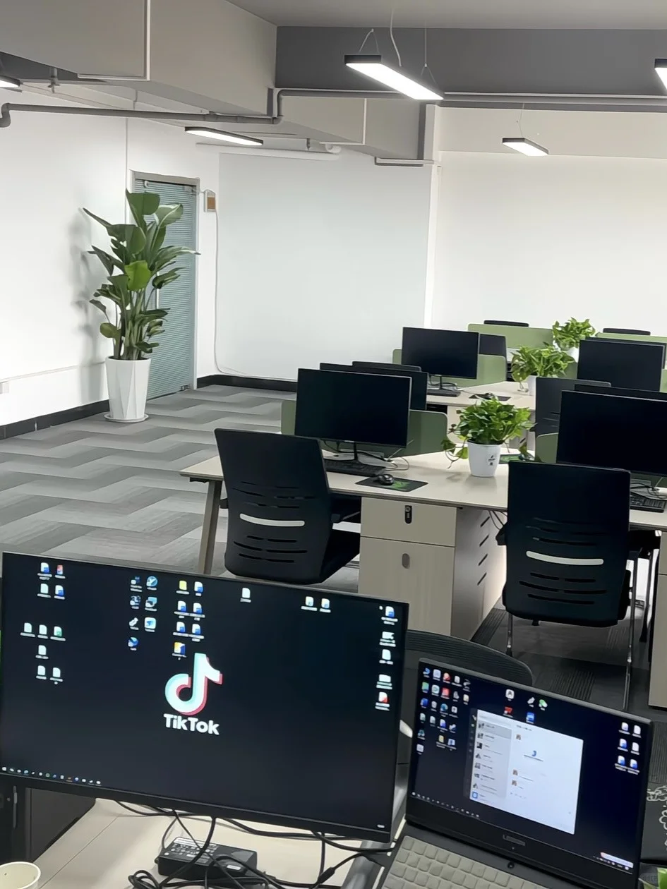 00后男大在郑州开公司，竟然招不到人❗️