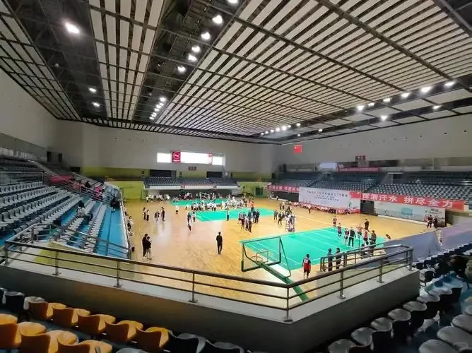 喀什~体育 招前台