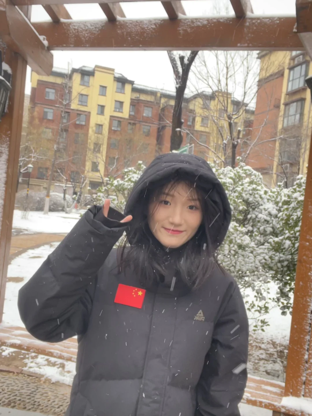 大专生回威县一个月 2100？