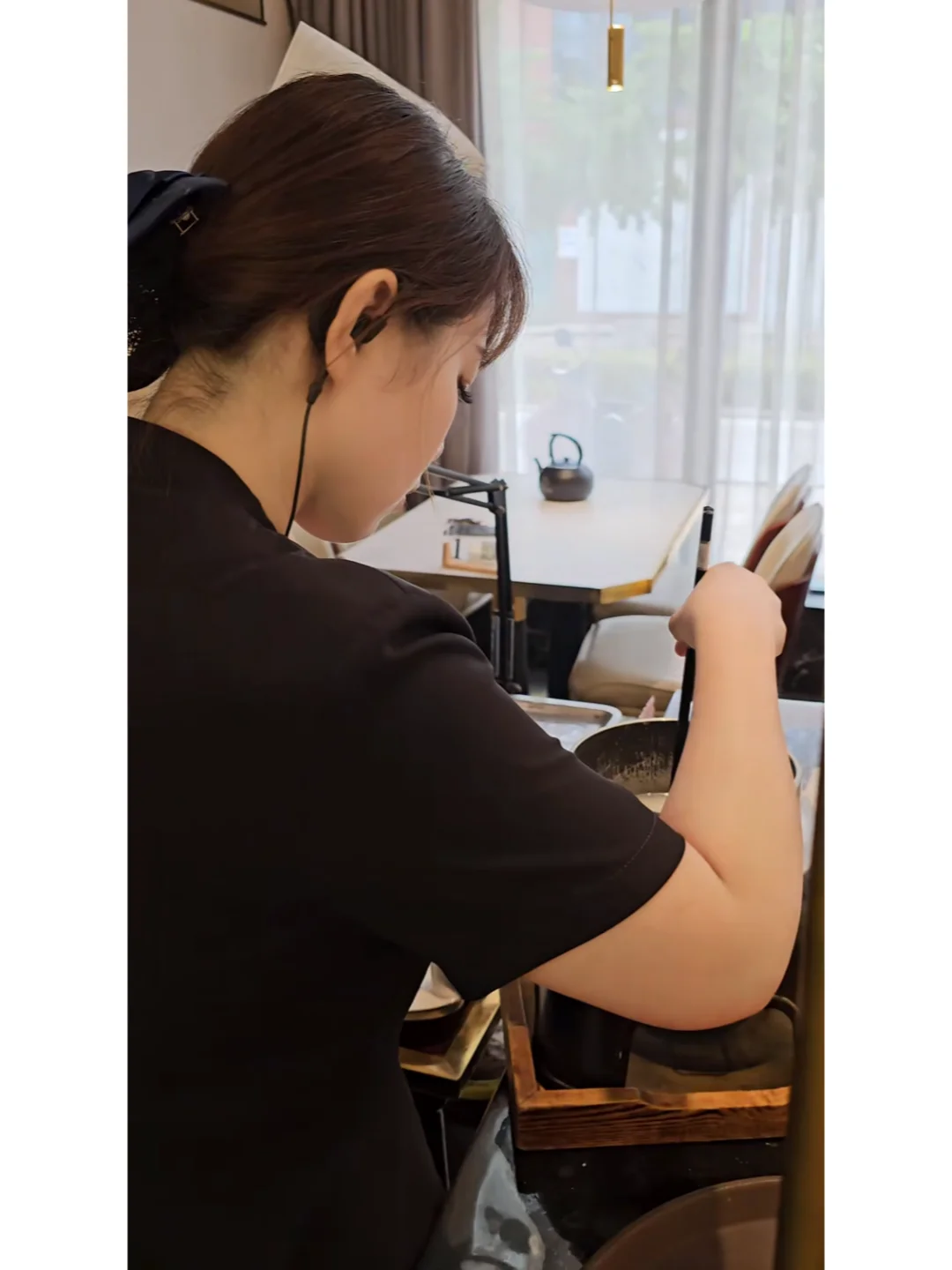 5000 左右 + 免费三餐，市北院里汤包岗等你