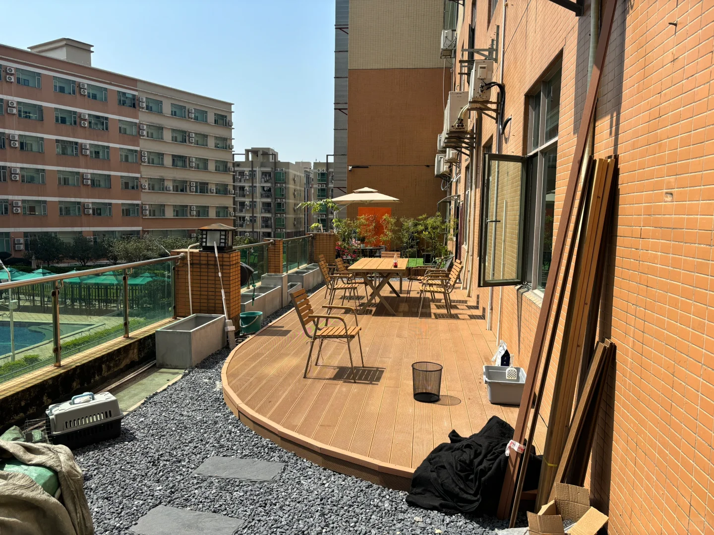 公司招人啦，招仓库一名，负责，细心，肯吃