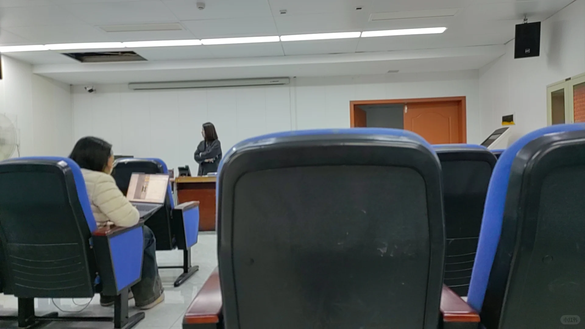 开标现场，希望能中