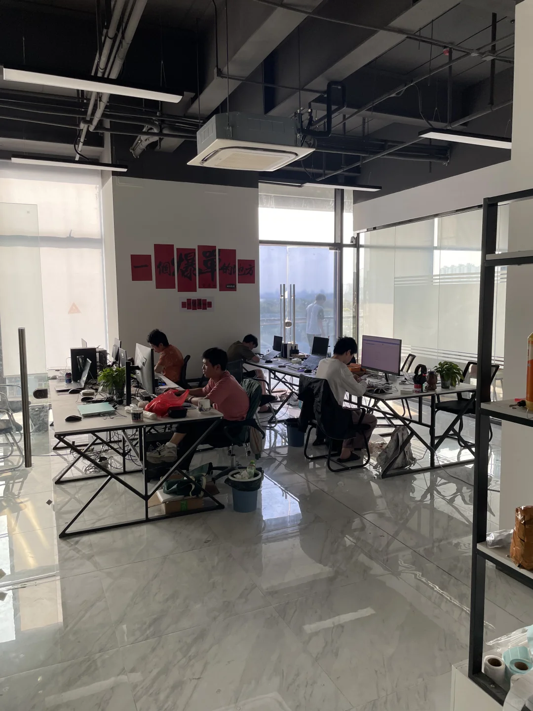 00后 做电商三年，一家电商公司