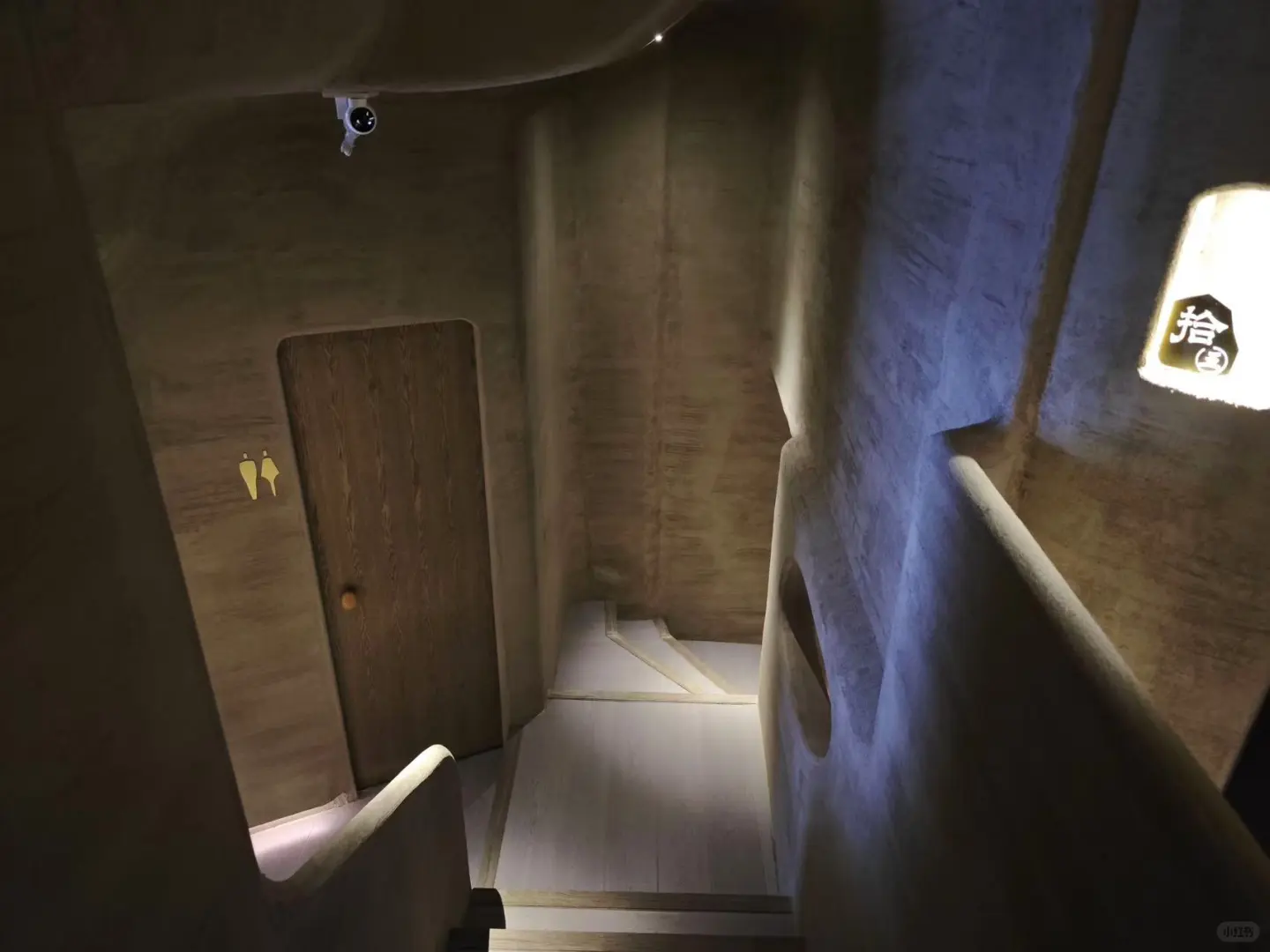 招聘招聘！招按摩师！