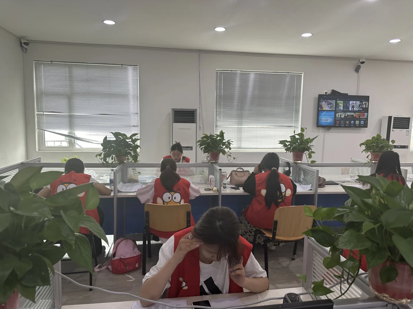 专业客服外包团队