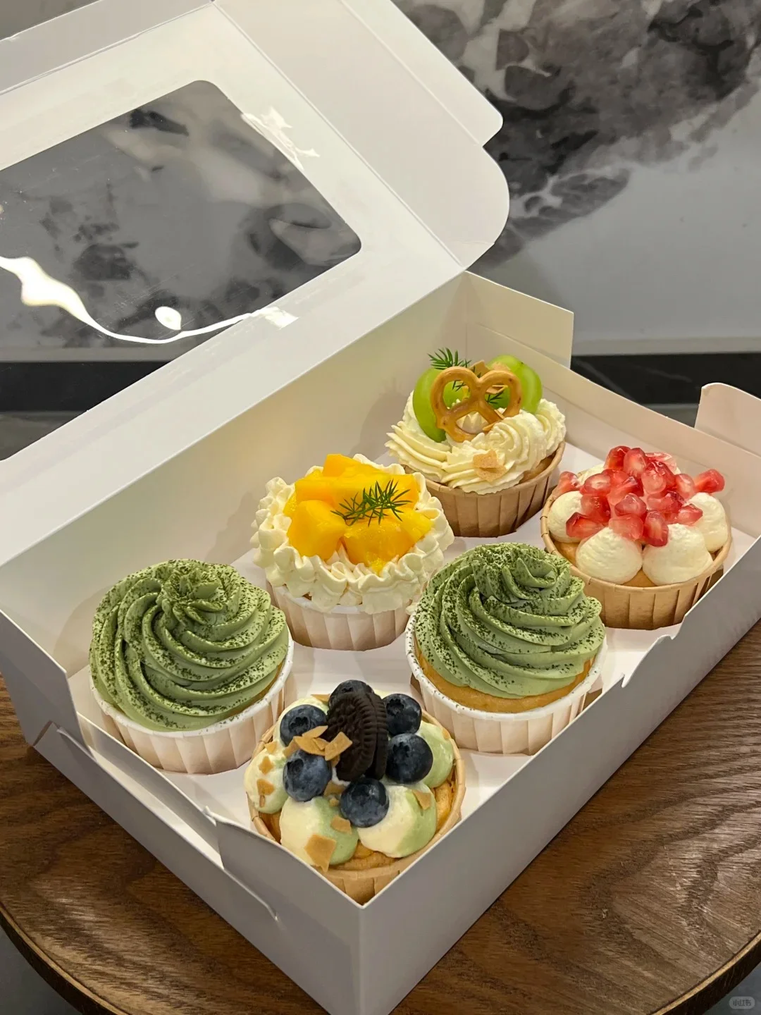 所有女生都去冲美妆公司！ 6月很缺人