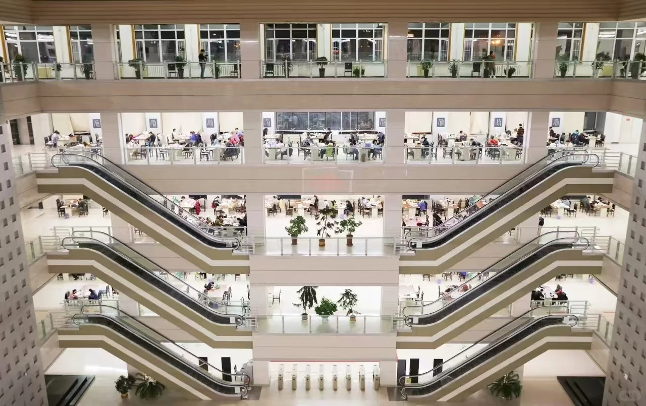 一起来看看不一样的东北石油大学