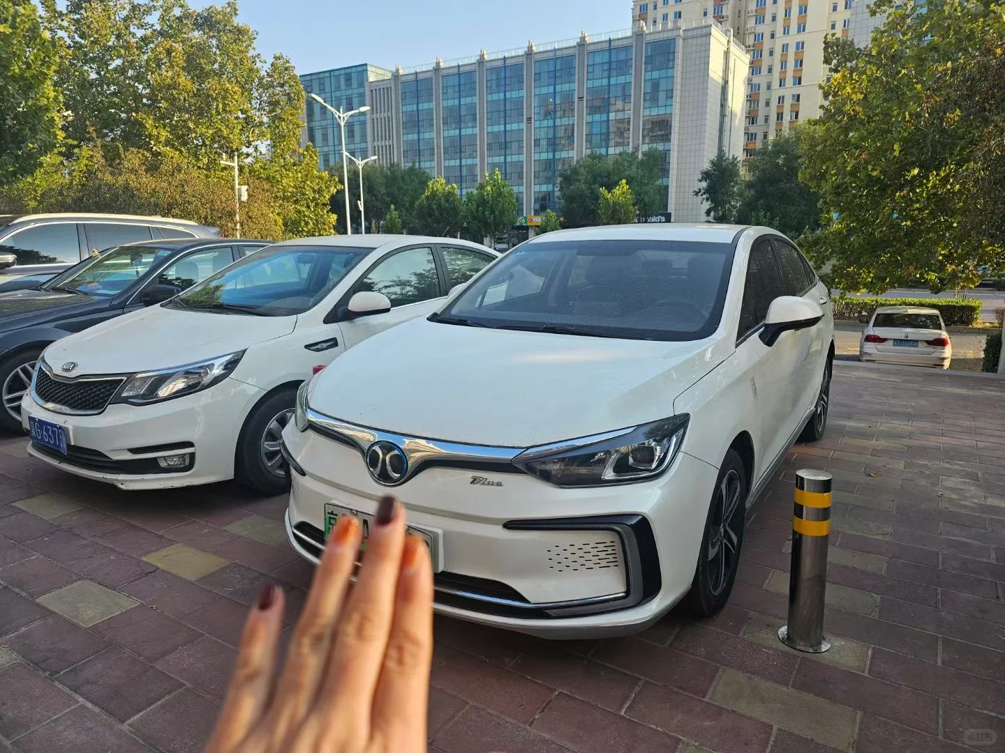 招聘网约车司机轻轻松松月薪过万