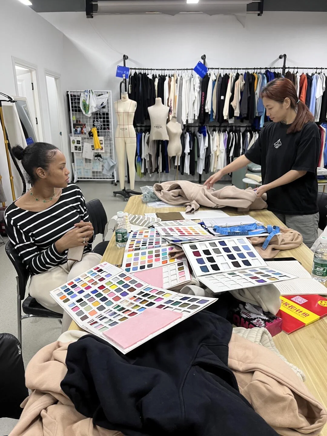 新加坡服装外贸公司直聘：