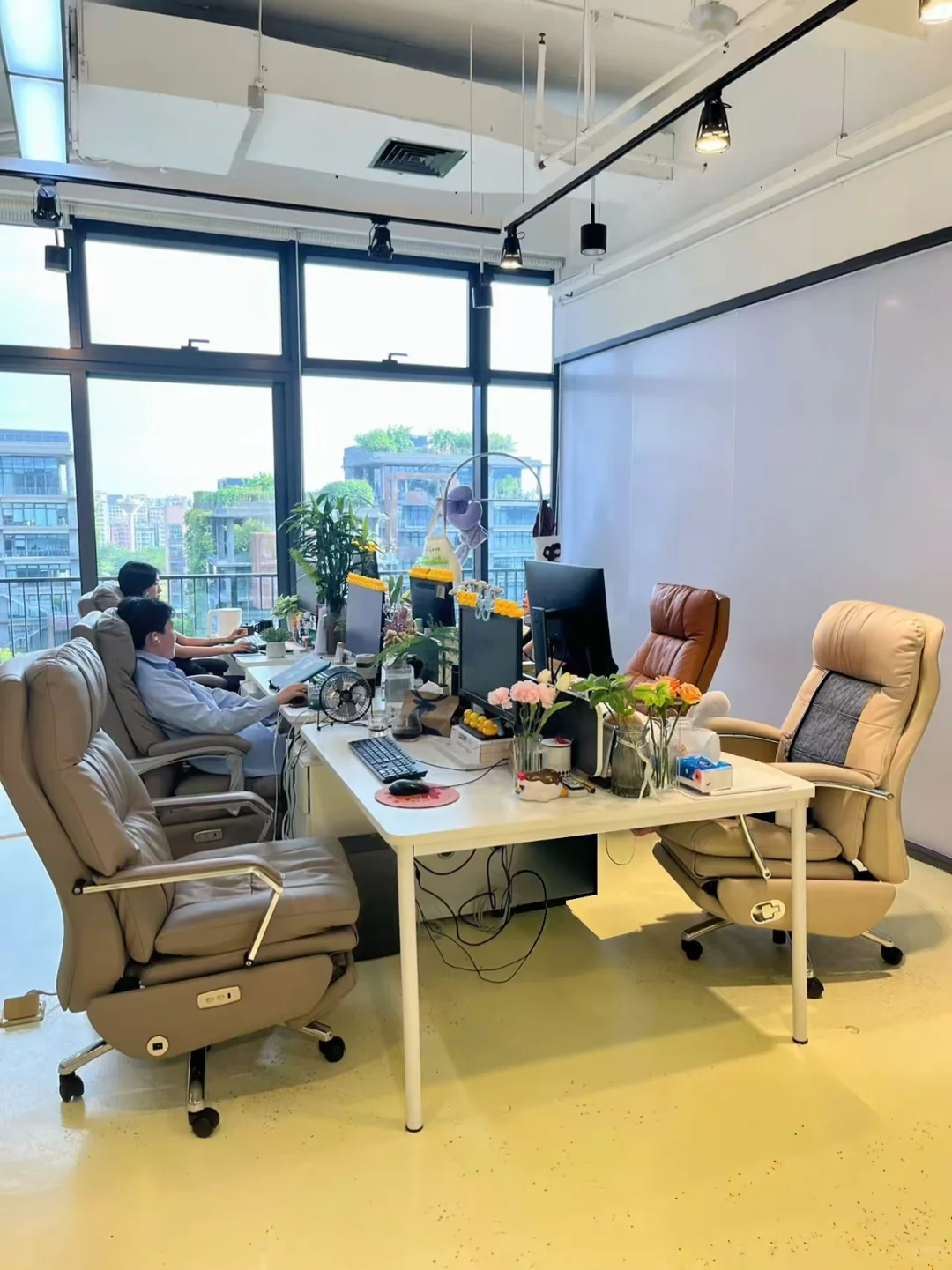 宝宝，你真的可以转到任何行业，招人了！