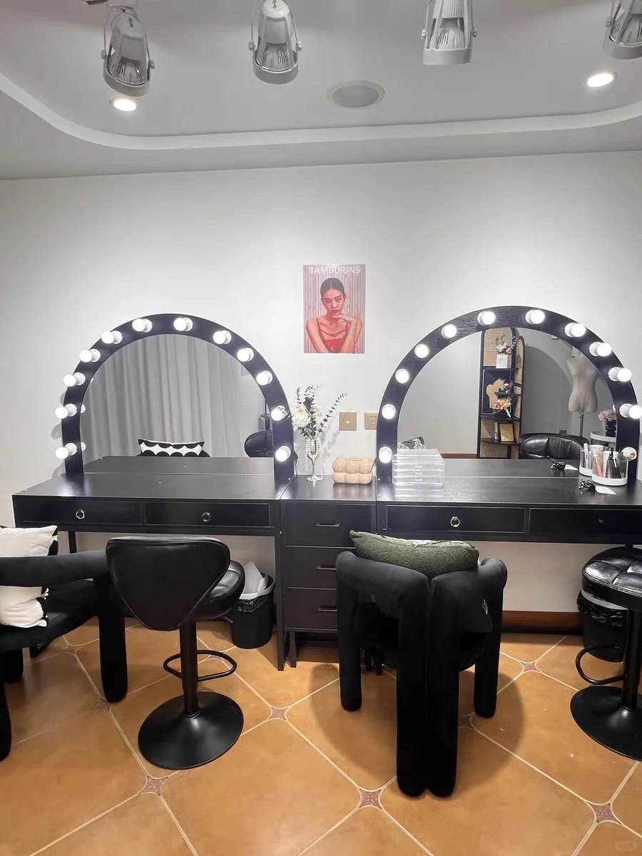 我爸在潍坊开了一家公司让我给他招点人