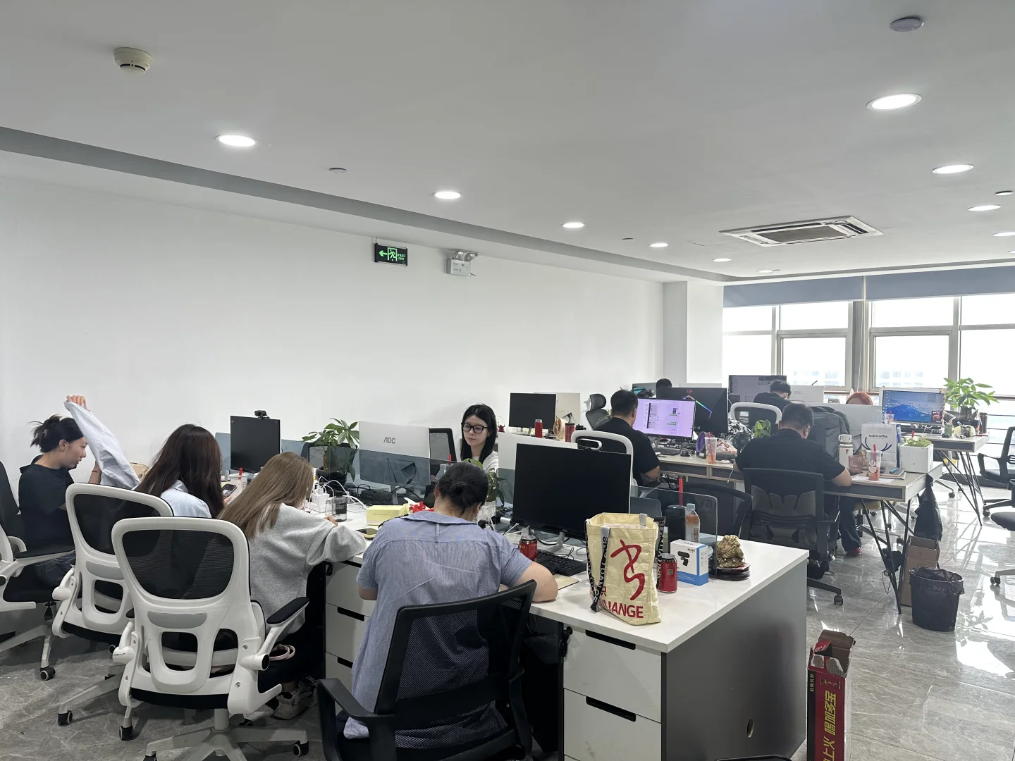 俺们老板说公司扩招啦！自媒体人手不够