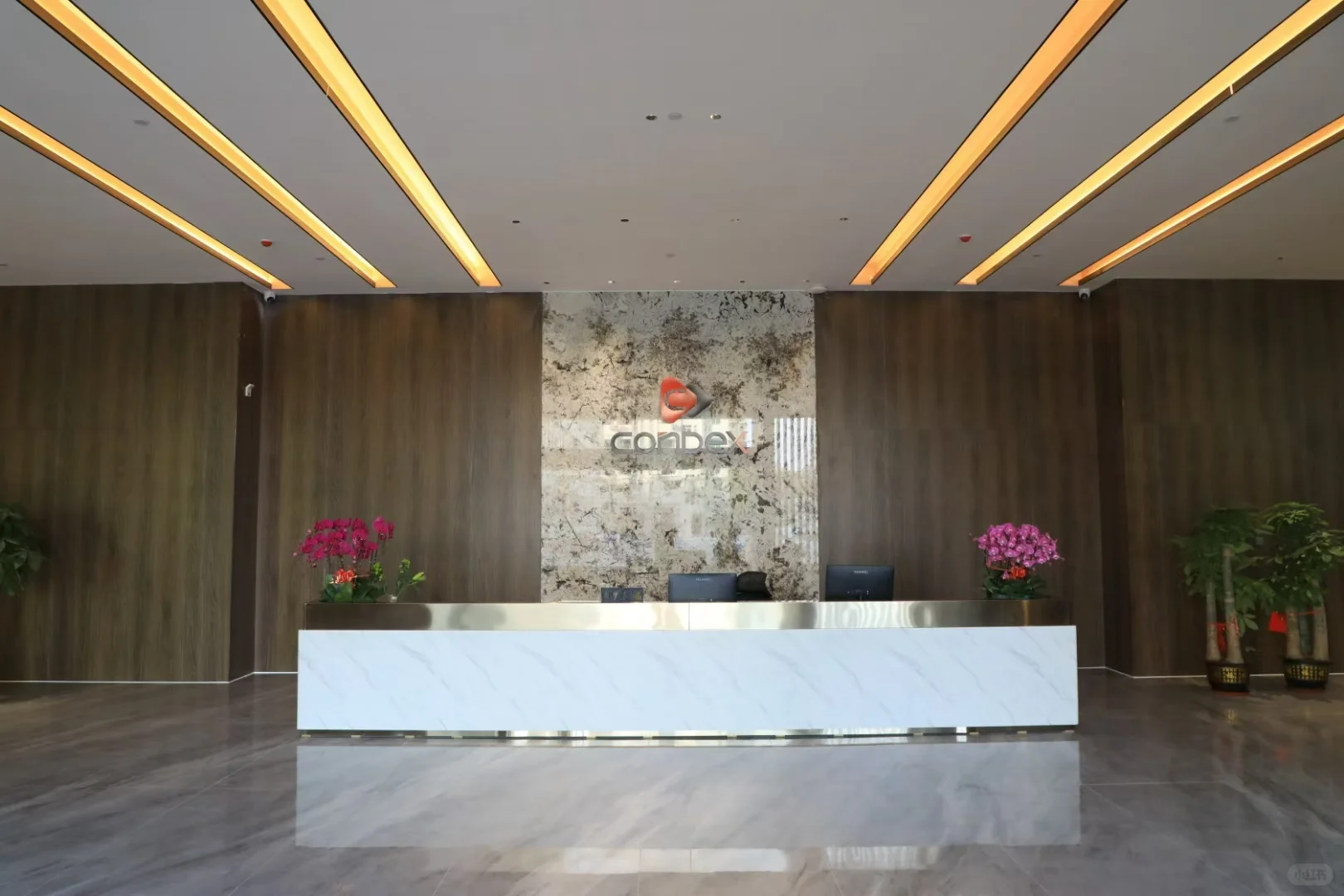 高薪诚聘电子物料采购跟单员