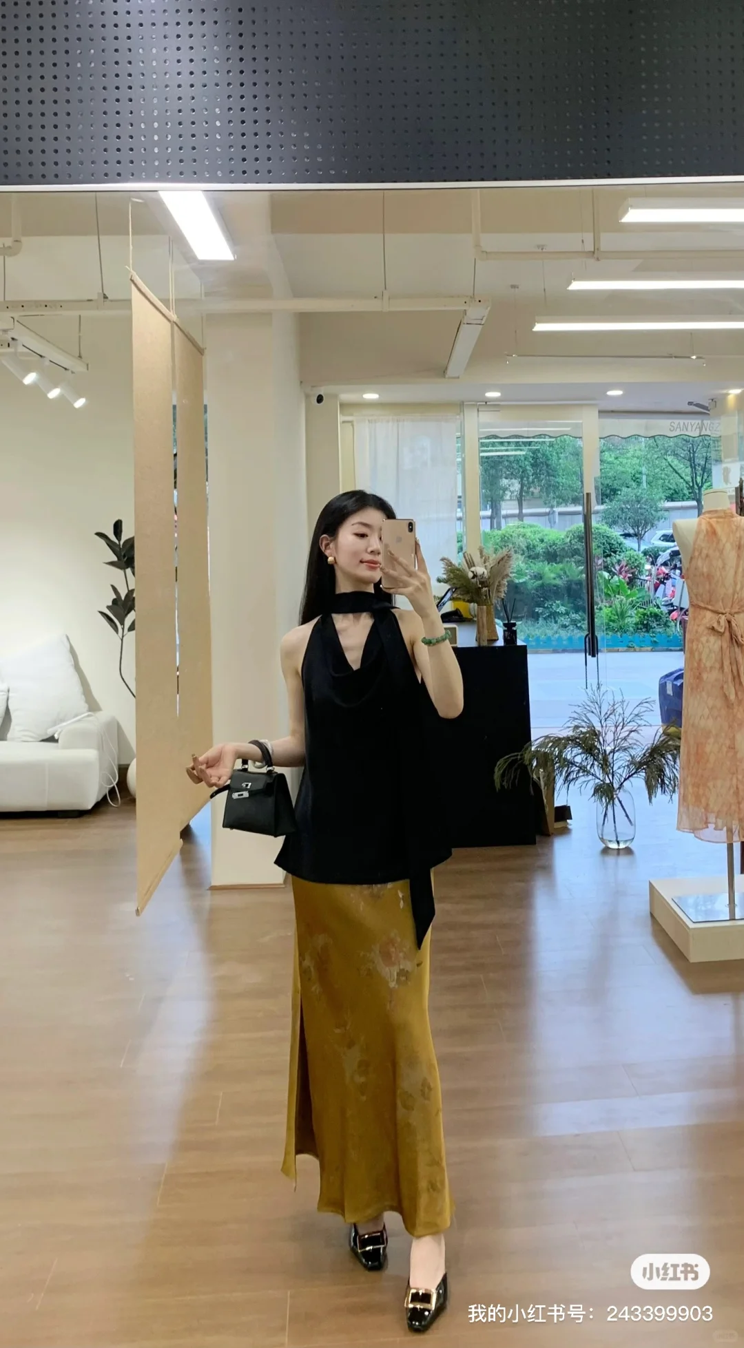 成都女装店招周末兼职～