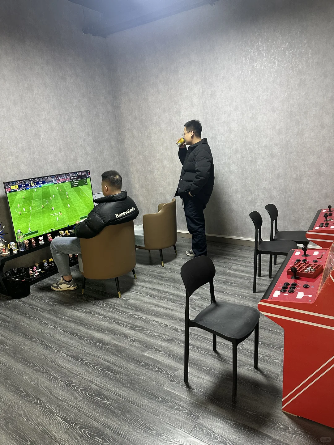 新公司，大学城附近，招人