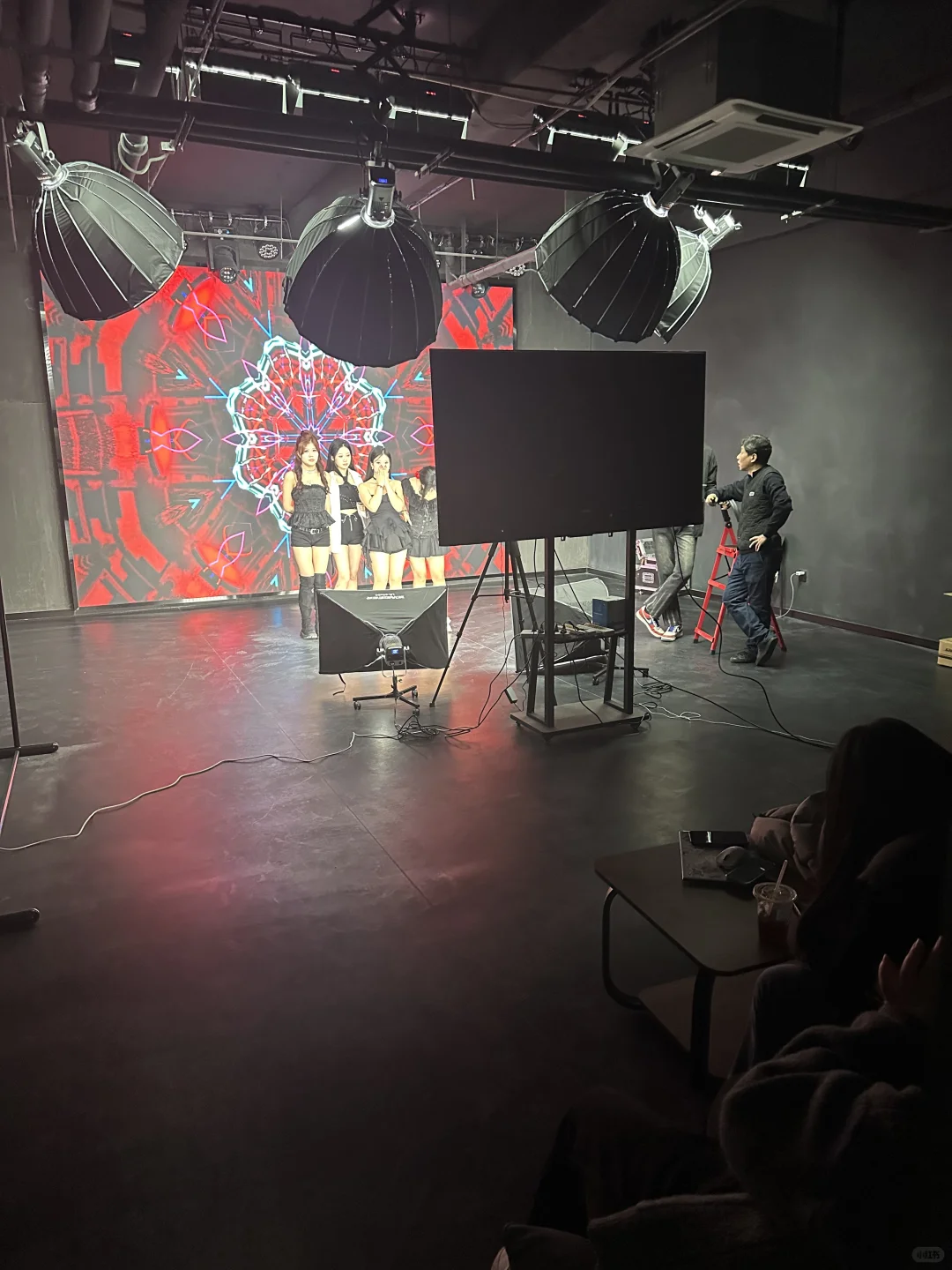 新公司，大学城附近，招人