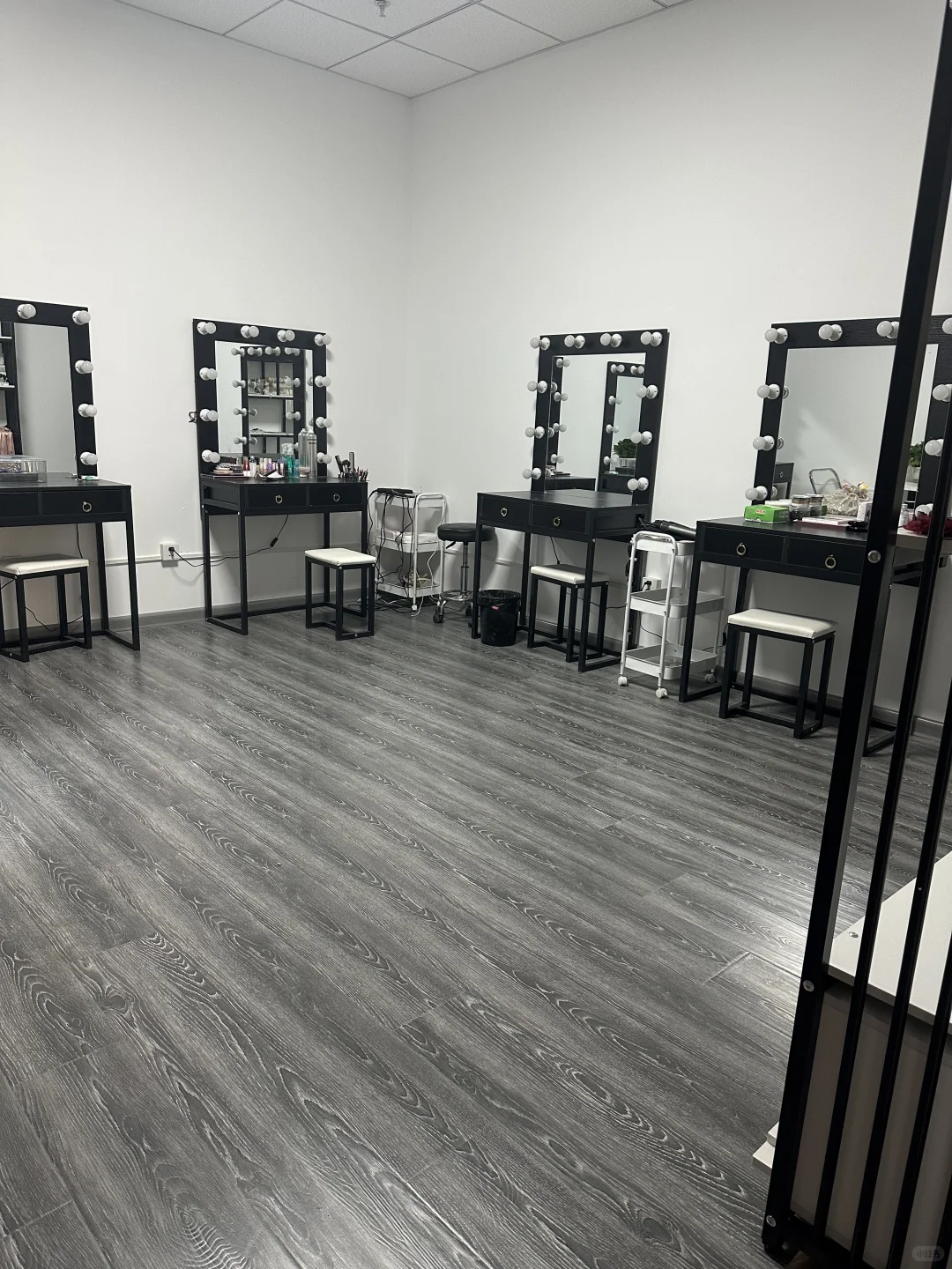 新公司，大学城附近，招人