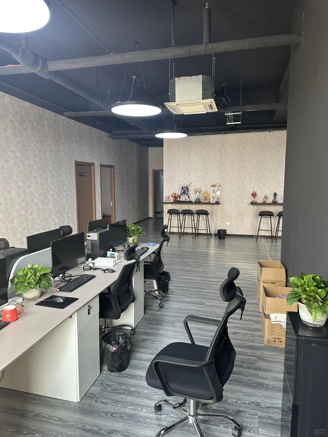 新公司，大学城附近，招人