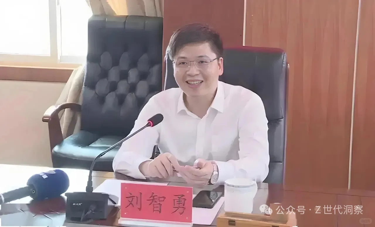 中国第一区主官换人，前任政绩有哪些？