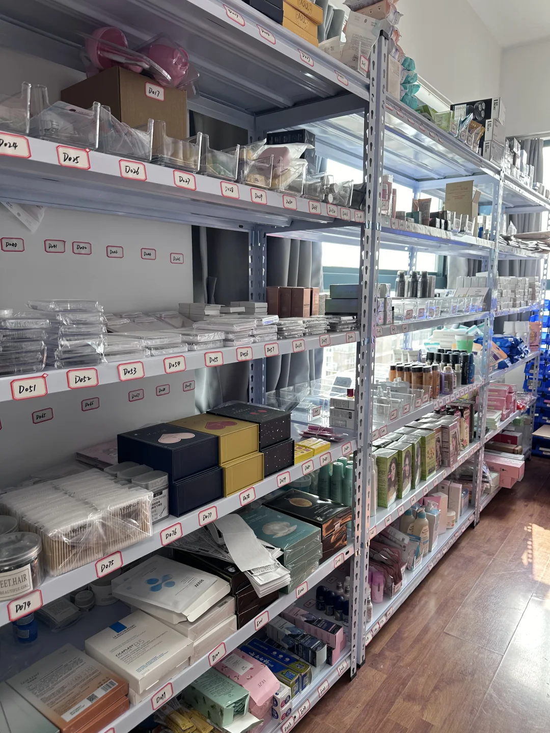 杭州市区招聘：美妆外卖店24小时店员