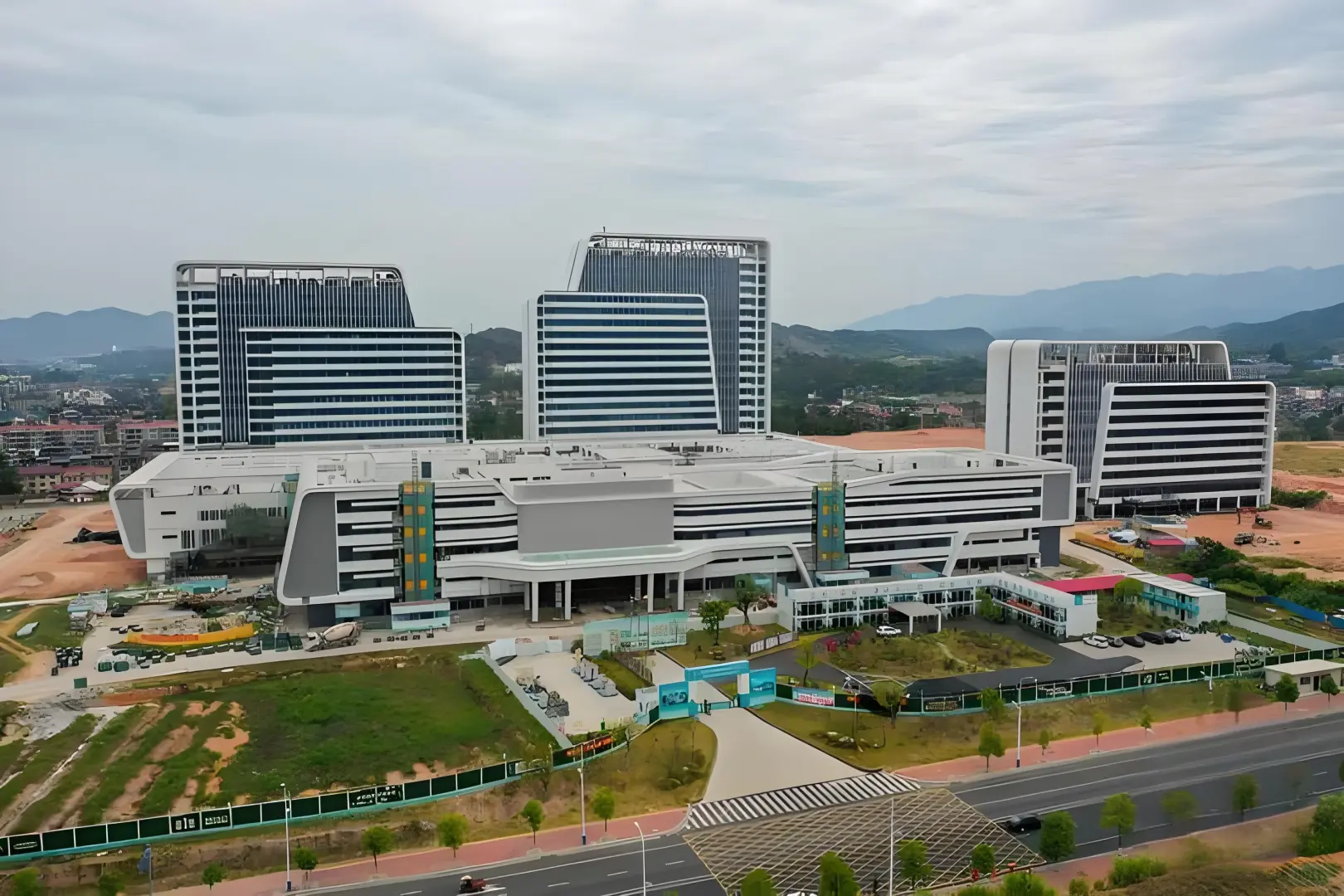 三明市第二医院，招聘11名工作人员，免笔试