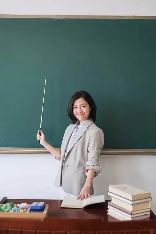 宽城区聘教师，小初均可，宽城区内同工同酬