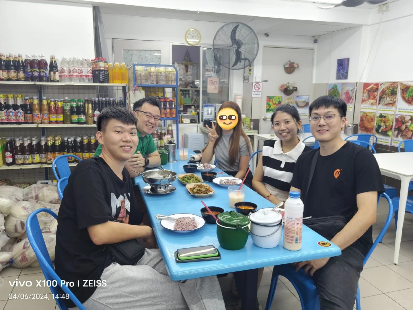 我要找新同事！有没有在找工的？来pm我😉