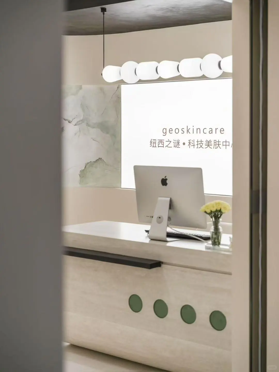 E人纽西之谜开店都有哪些支出