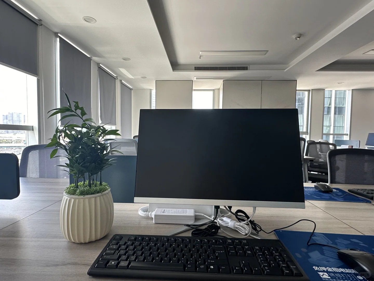 公司新增的运营找谁来做？？