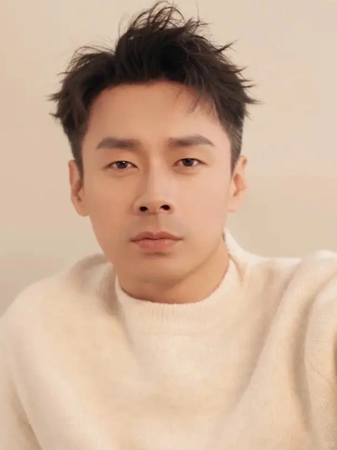 演员于清斌面相