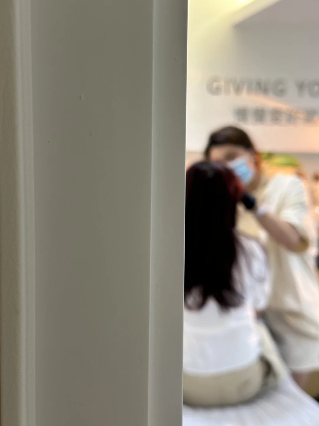 深圳旗舰店急聘美容师