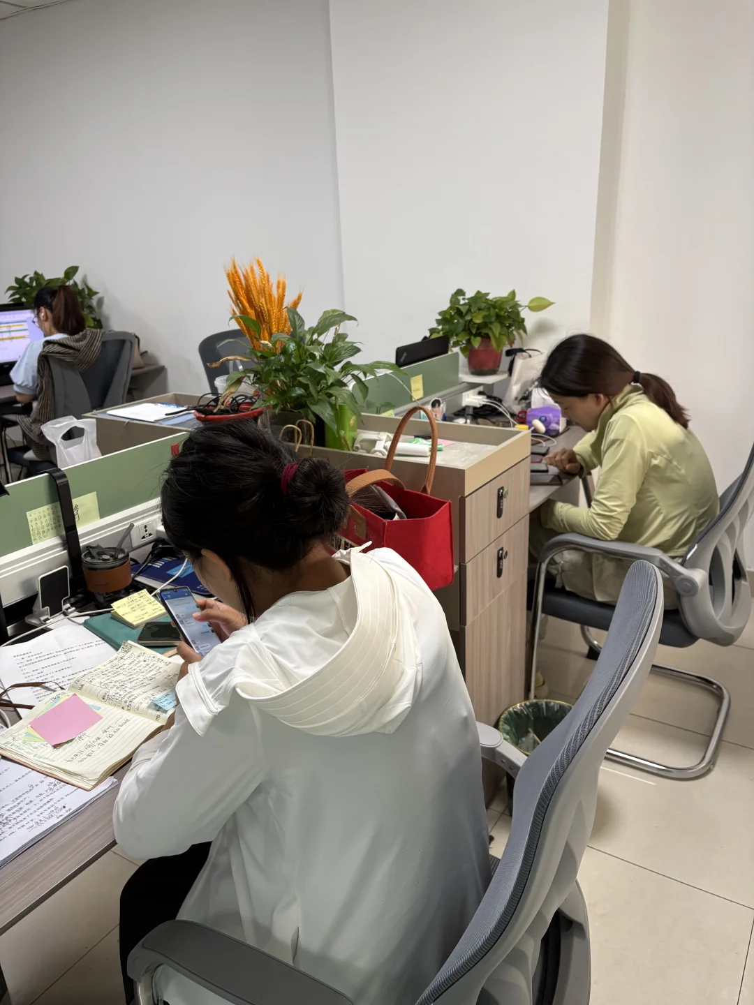 4500-7500客服不销售不加班不坐班双休