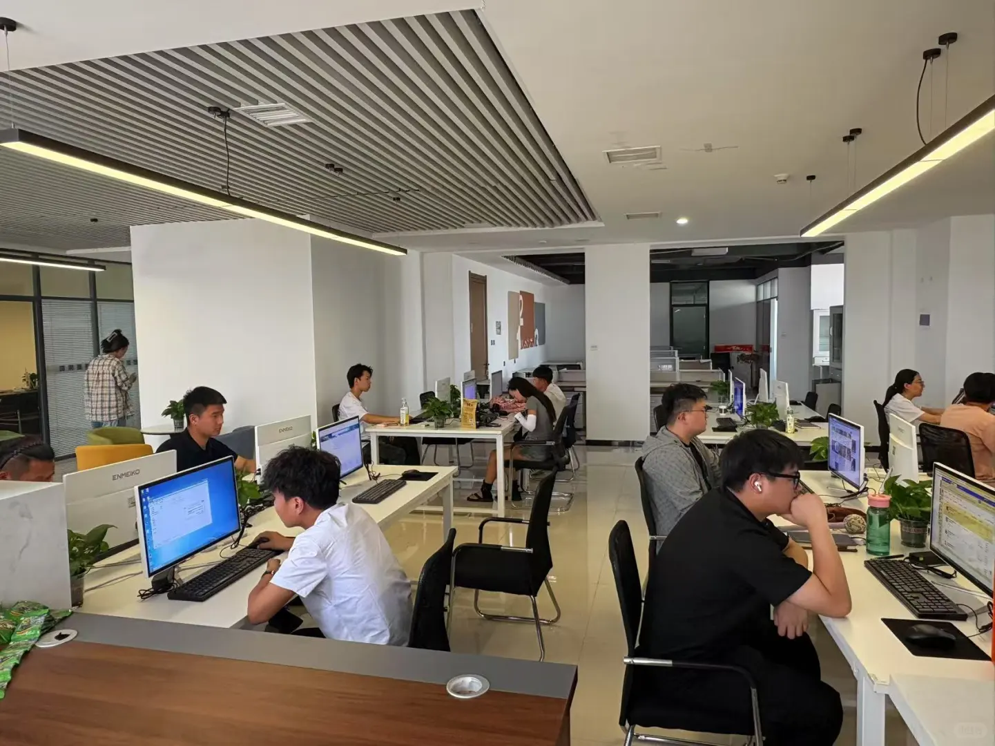 濮阳电商公司招人啦，无责底薪4000➕