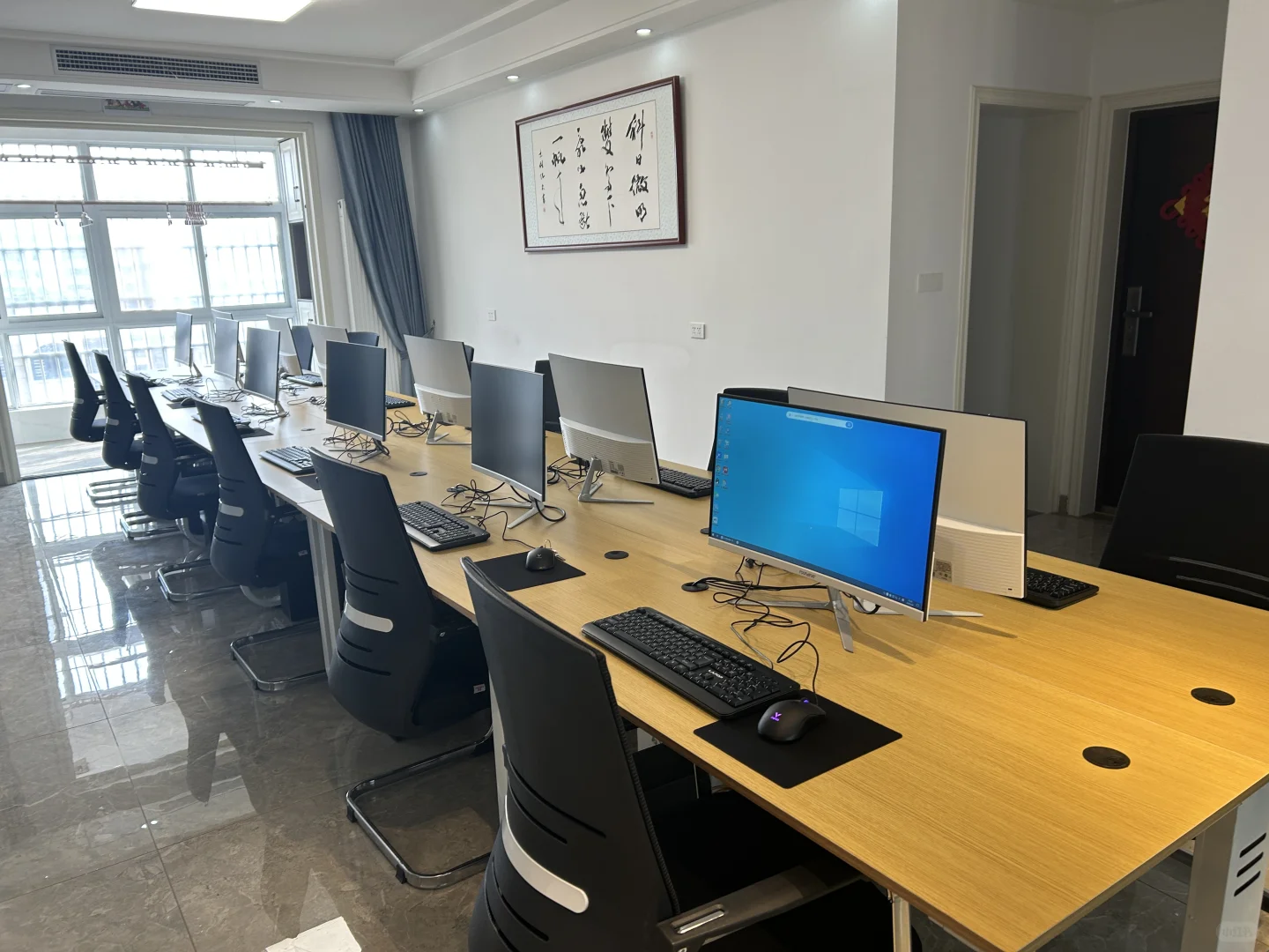 汝南县招聘办公室人员