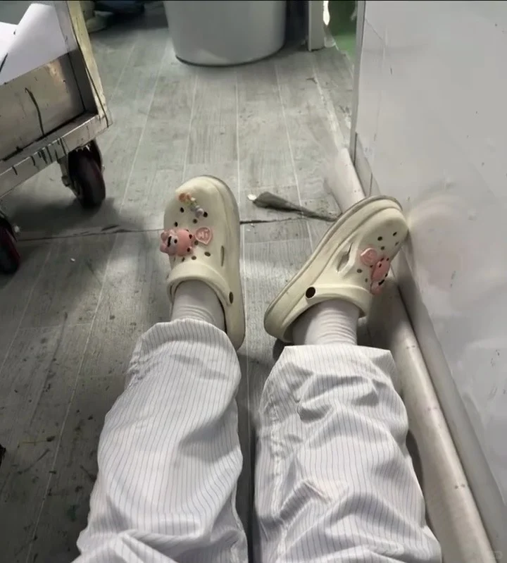 进大厂还是稳定靠谱些