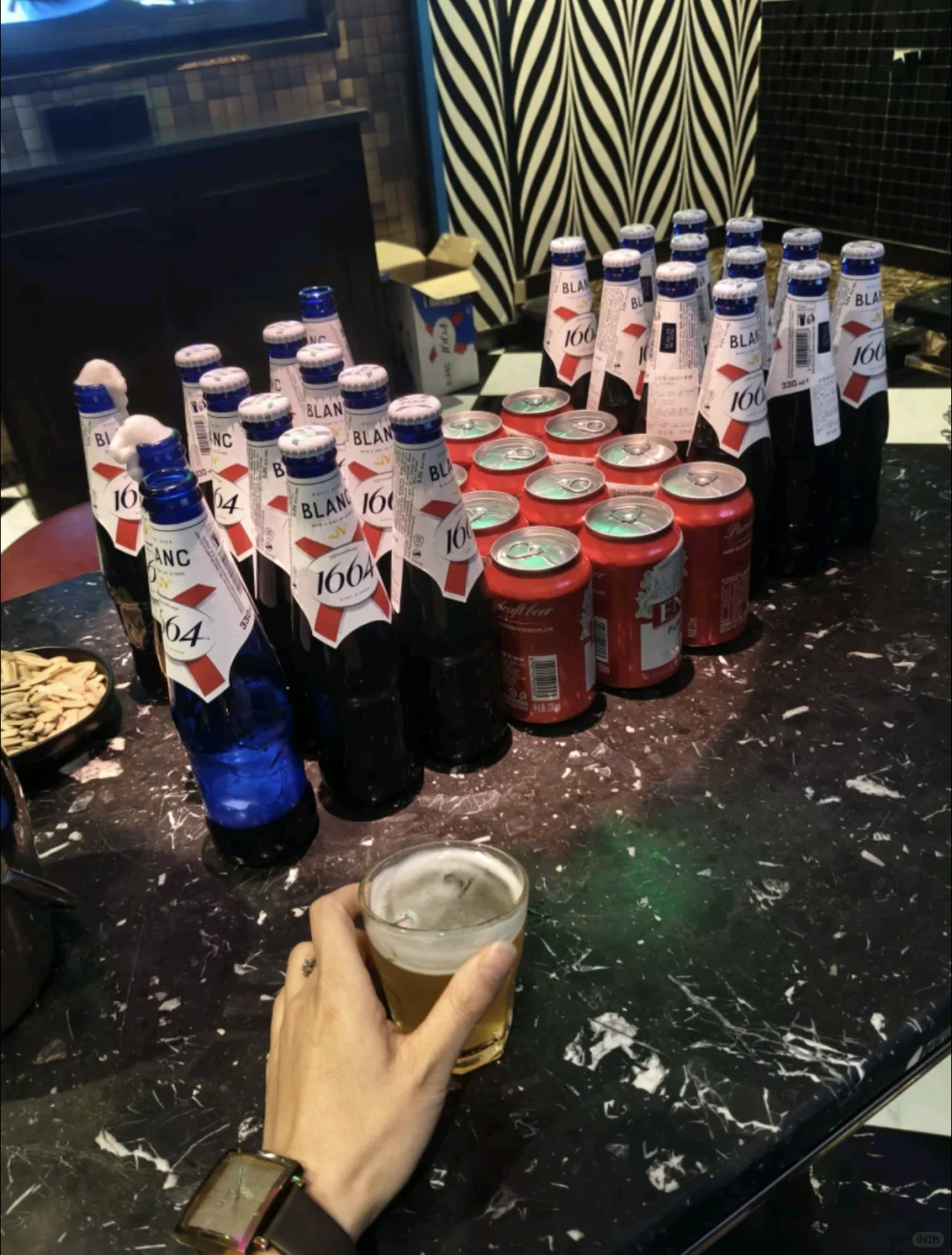 清吧服务员急聘日结
