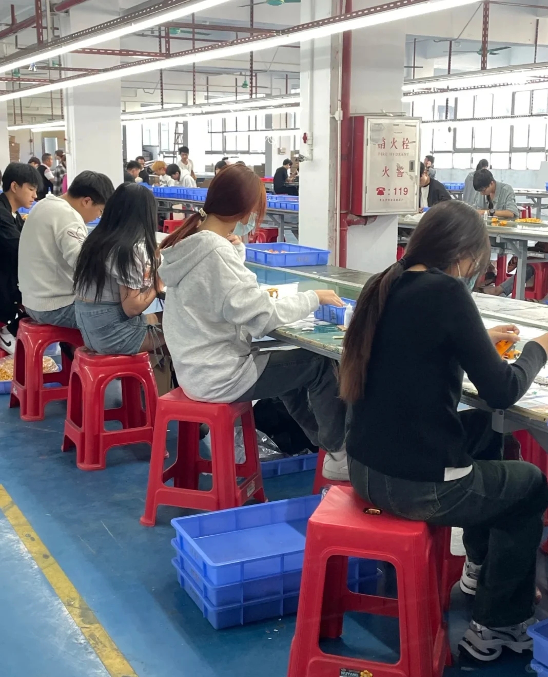 附近1公里玩具厂招人啦！！！