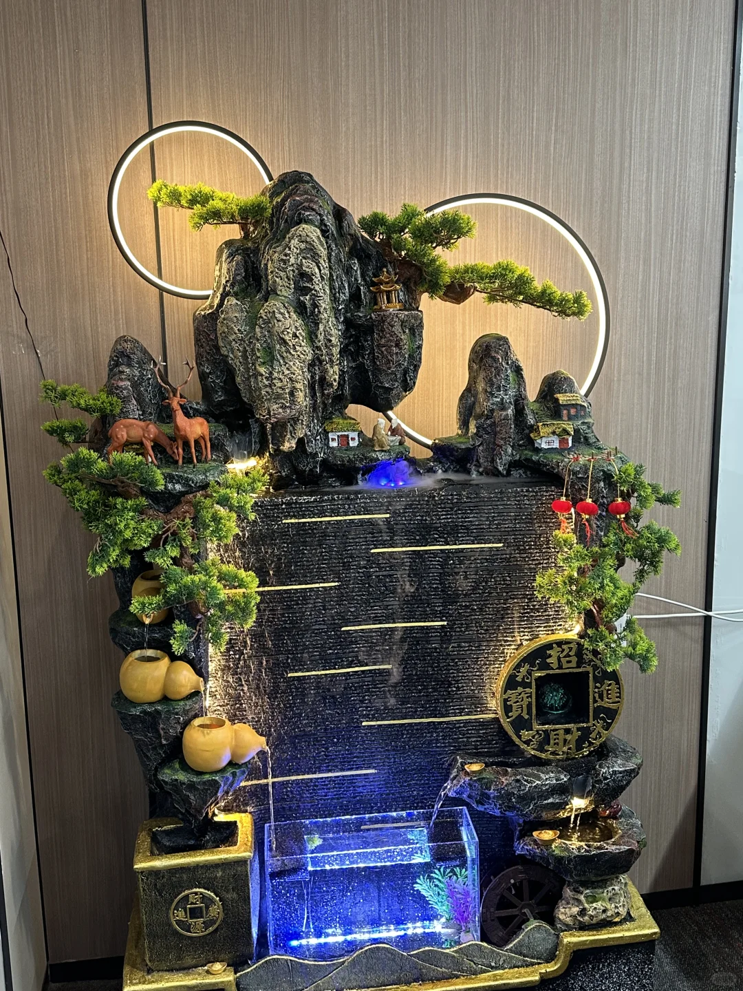 急聘行政前台1名